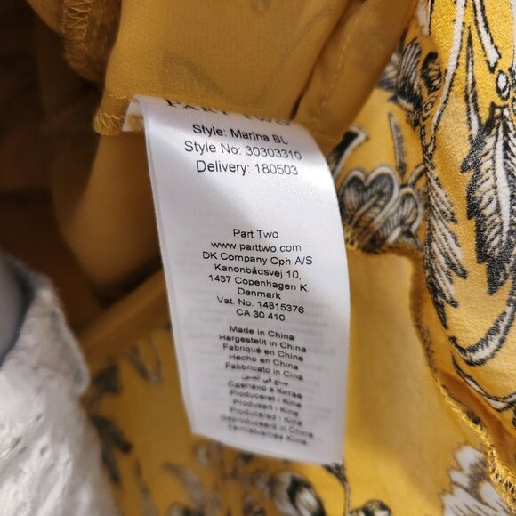 Size S, Part Two Copenhagen Yellow Tiered Cap Sleeve Blouse with Ruffled Collar - Picture 5 of 7